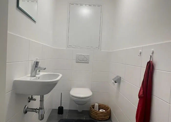 Gemuetliche An Der Donau - Barrierefrei Lägenhet