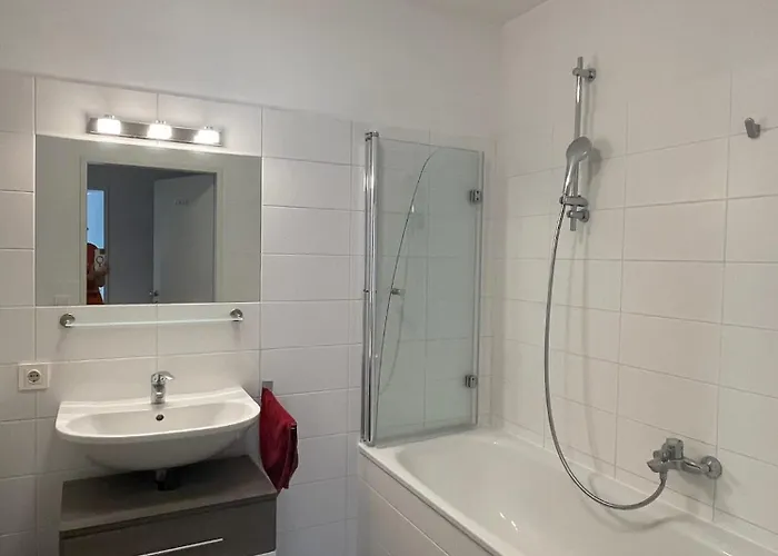 Gemuetliche An Der Donau - Barrierefrei Appartement *